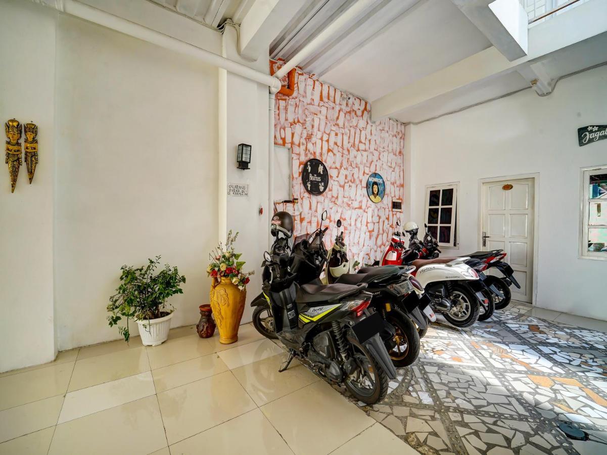Super Oyo 91173 Guesthouse King Puntodewo Pakualaman Exterior foto