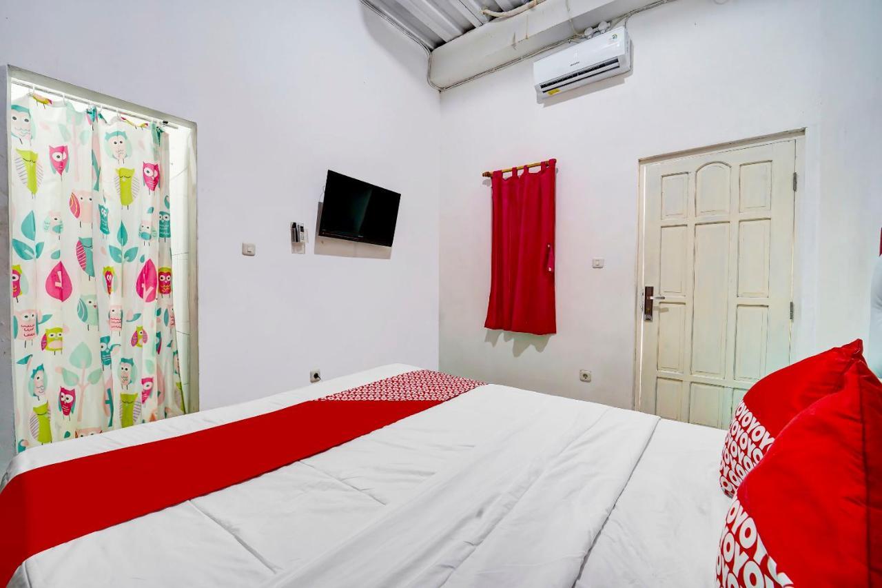 Super Oyo 91173 Guesthouse King Puntodewo Pakualaman Exterior foto